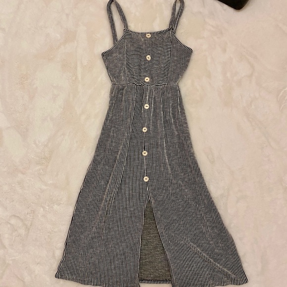 Striped sun dress ☀️🖤🤍 Size small - Picture 2 of 5